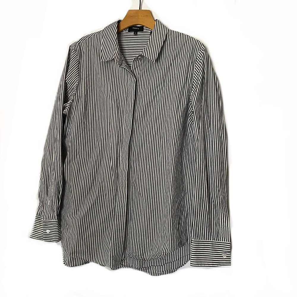 Theory Stripe IWG Boyfriend Shirt Button Down Cotton Size M 8 10 Preppy Classic